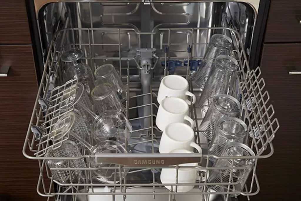 Не включается посудомоечная машина Julia